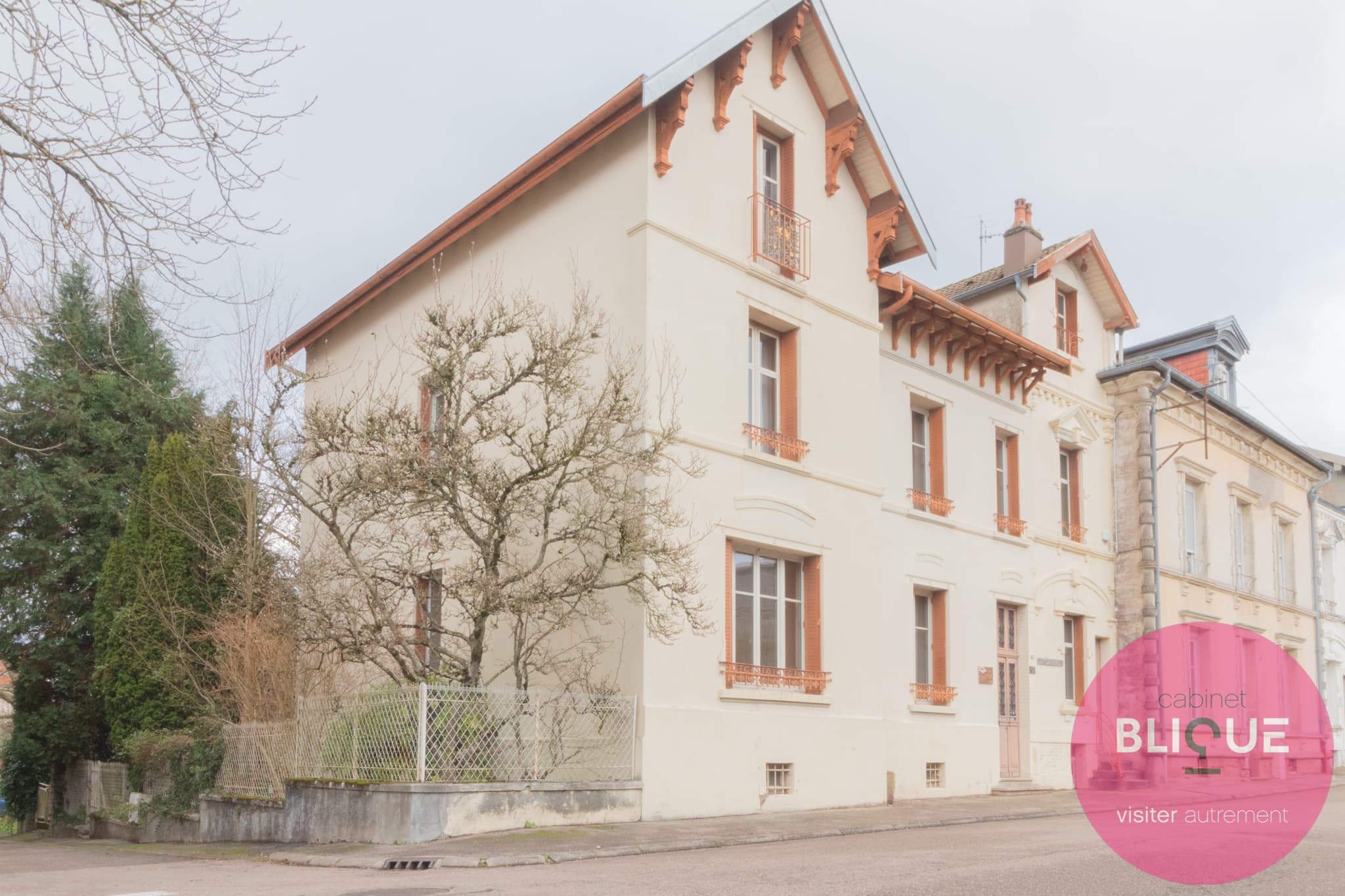 Photo principale - LE GRAND RETOUR DU CHARME QUI EN IMPOSE…