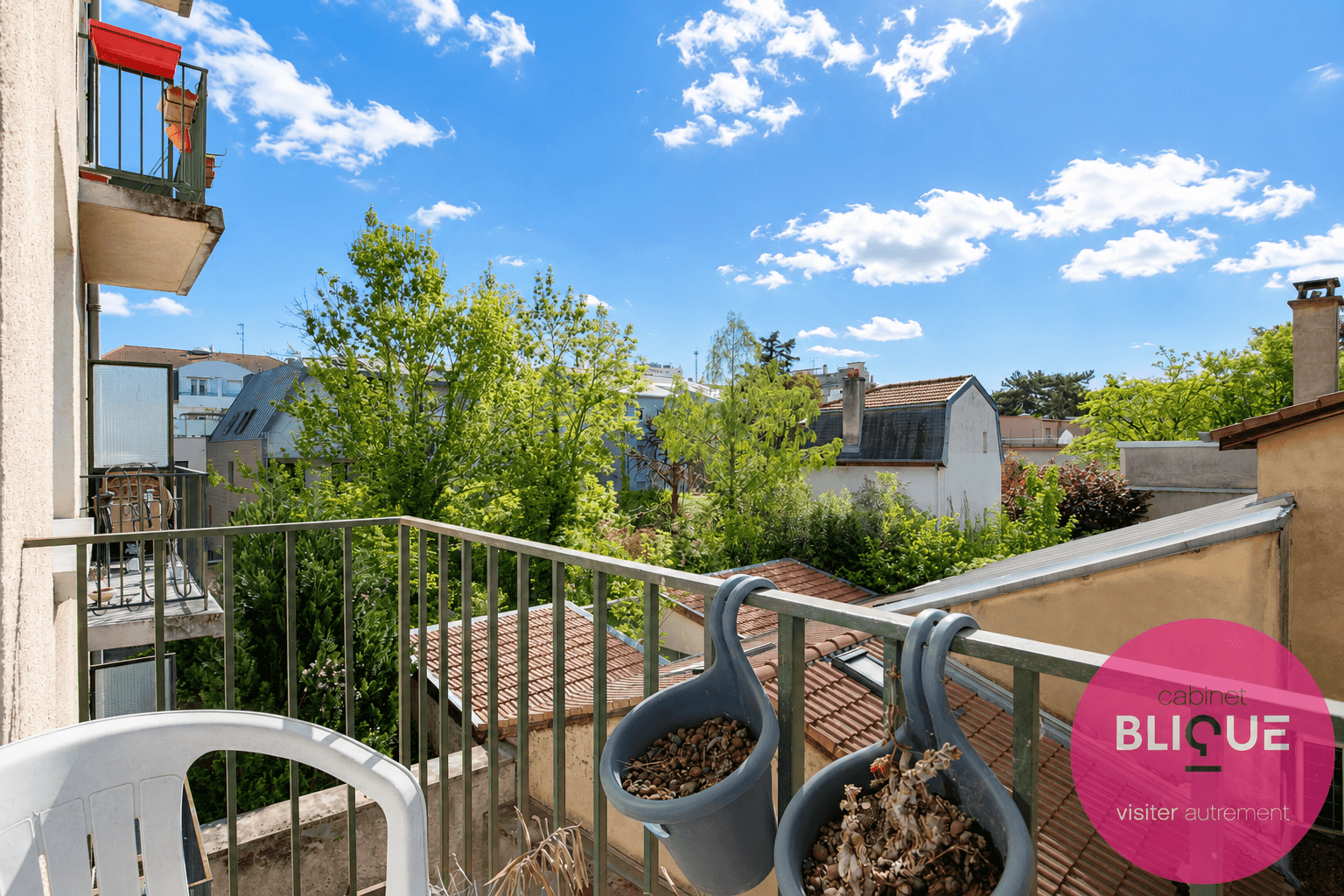 Photo 2 - DOUBLE BALCON, TRIPLE CHAMBRE, ZERO FAUSSE NOTE