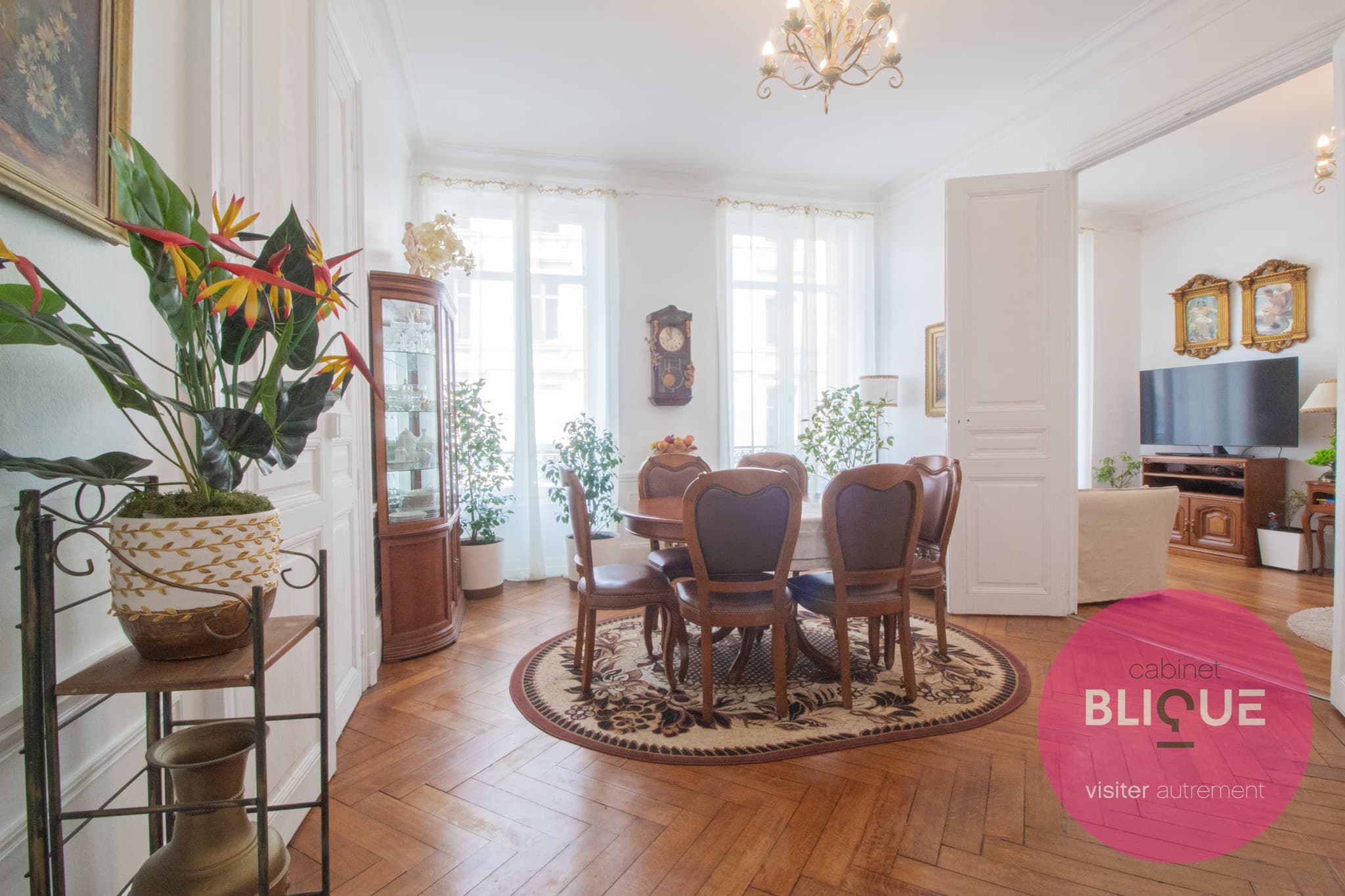 Photo 2 - CERTAINS APPARTEMENT ONT DES MURS . CELUI-CI A UNE HISTOIRE !