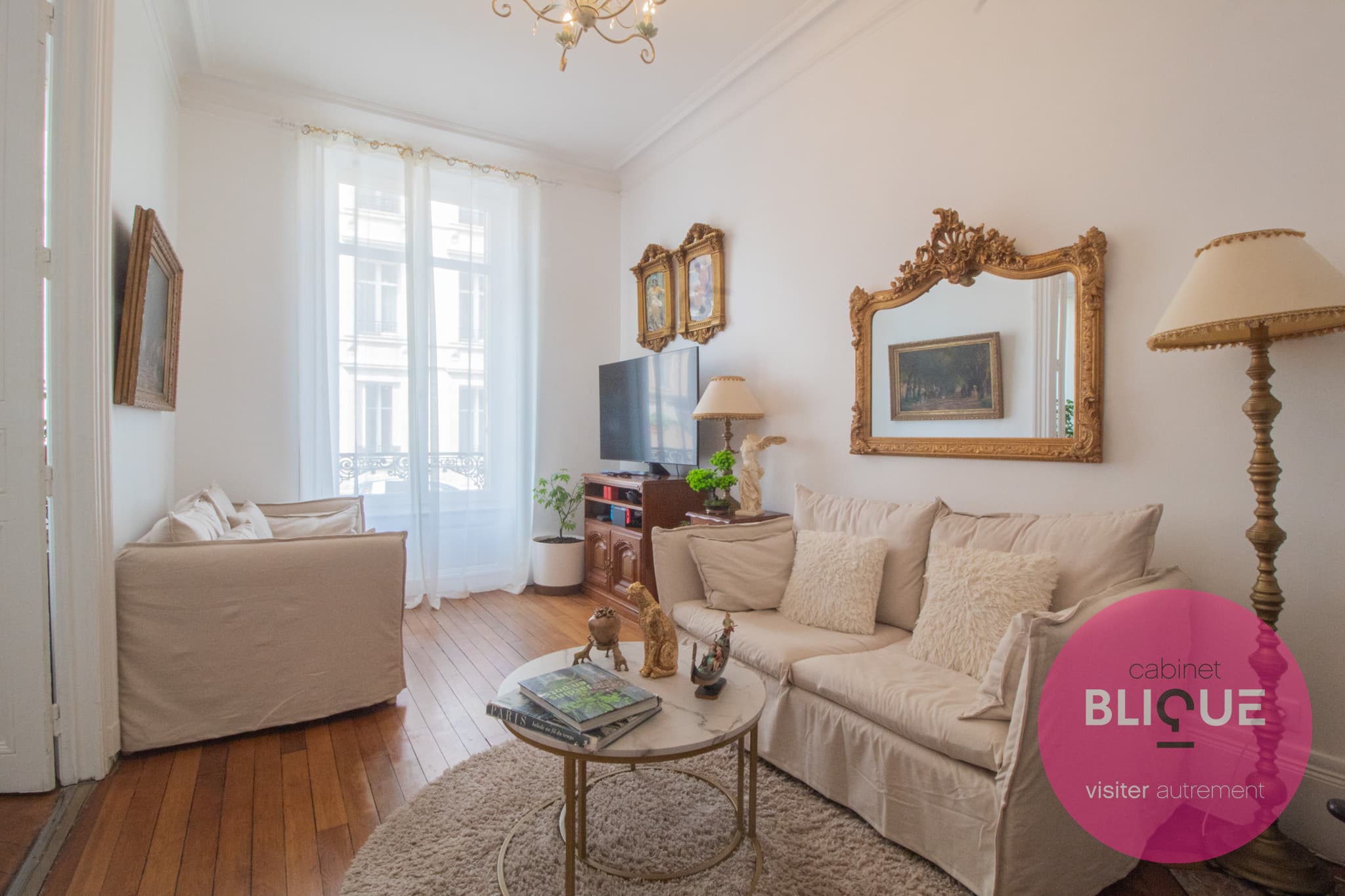 Photo 3 - CERTAINS APPARTEMENT ONT DES MURS . CELUI-CI A UNE HISTOIRE !
