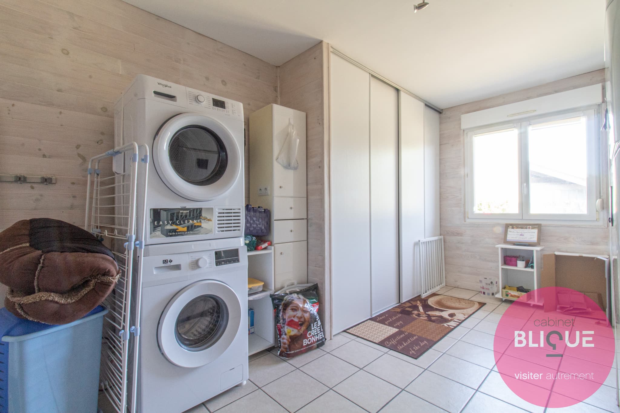 Photo 28 - PLAIN-PIED, GRAND JARDIN ET GARAGES XXL : ICI, L'ESPACE A PRIS SES AISES !