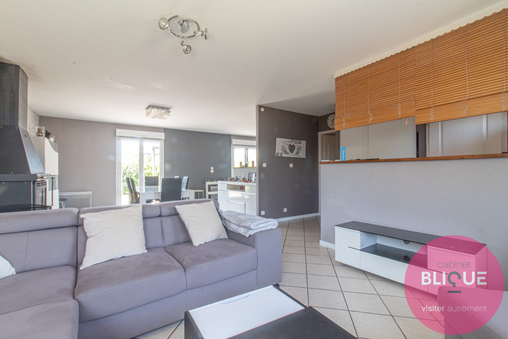 Photo 7 - PLAIN-PIED, GRAND JARDIN ET GARAGES XXL : ICI, L'ESPACE A PRIS SES AISES !