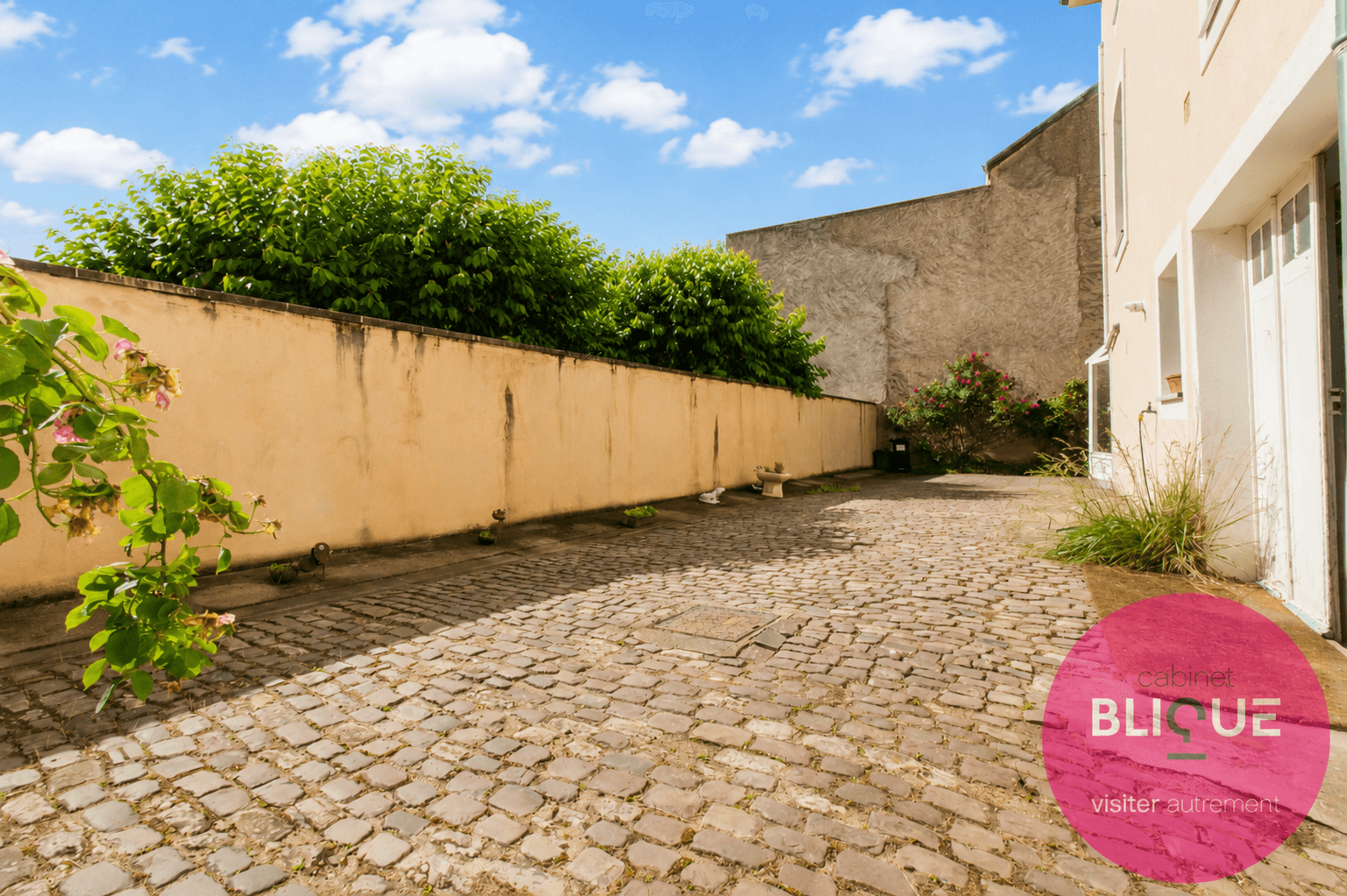 Photo 3 - UN APPARTEMENT ? MIEUX, UNE MAISON DE VILLE AVEC EXTERIEUR !