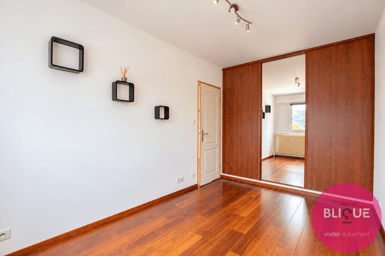 Photo 14 - DERNIER ETAGE PREMIER CHOIX